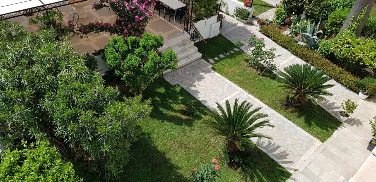 Villa Giardino Heritage Boutique Hotel Bol Exterior foto